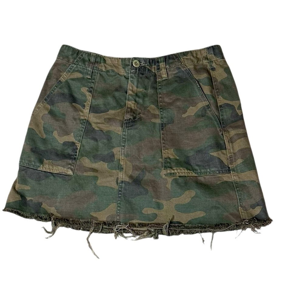 Blank NYC Camouflage Skirt with Distressed Hem Size 29